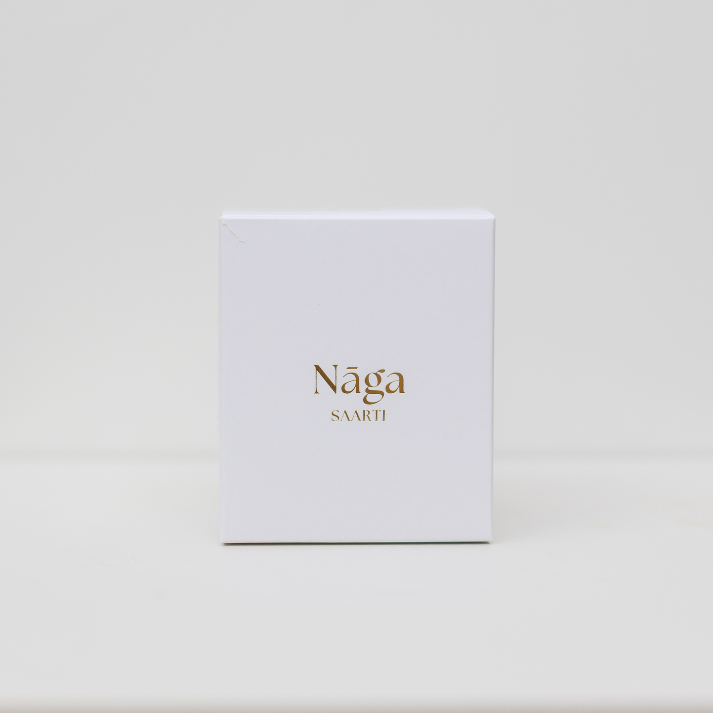 Naga Perfume- Oakmoss, Plum and Vetiver