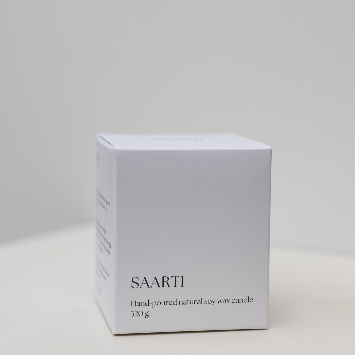 Phnom Penh Candle – Leather & Cedarwood | Triple-Scented, 100% Natural Wax, 320g